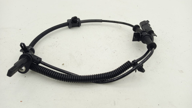 GM 13470637 ABS Sensor Raddrehzahlsensor Kabel