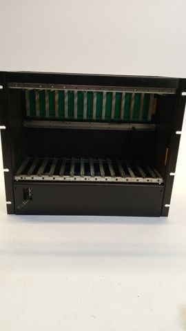 Bosch BGT 047269-101 Rack 14 Steckplätze 04269101 Steckkasten für Steuerungen 