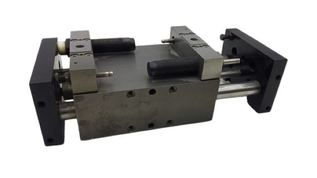 Heinz Mayer Linearführung Positioniereinheit Stahl 350 mm