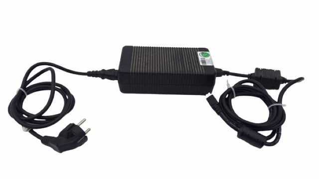 2x Motorola PWRS-14000-241R 12V 9A 50/60Hz Netzteil Adapter