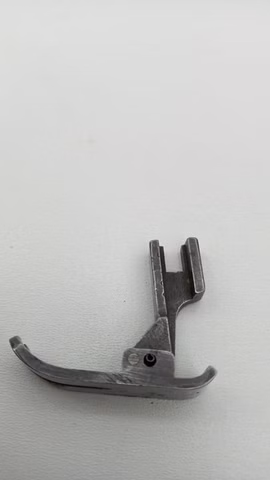 2119797 Nähmaschinen Nähfuß Metall Gebogen
