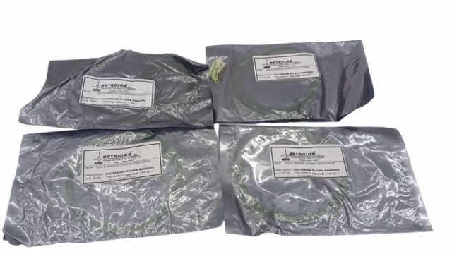 4x 2m Astrolab 32041E-29094CR Microbend R Cable Assembly