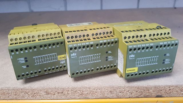 3 Stück PILZ PNOZ 10 6S 4Ö Id.Nr.: 774009  24VDC 4,5W Sicherheitsrelais