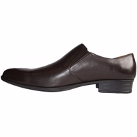 Side view of handcrafted men's business shoes featuring a short shaft and rubber sole. The design includes a secure fit with an easy slip-on style, block heels, and a mixed-toe cap. Made from 100% leather, these shoes showcase quality German craftsmanship.