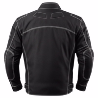 Unleash your inner rider mit schwarzer Textil-Kombi-Jacke. Leistungsstark konstruiert, mit elegantem Design, Fronttaschen und Reißverschlussärmeln. Auffällige Farbe, voller Schutz – sicher fahren, jetzt bestellen!