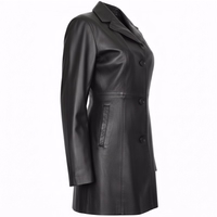  The ladies leather sophisticated design coat in black lamb nappa leather offers elegance and comfort.