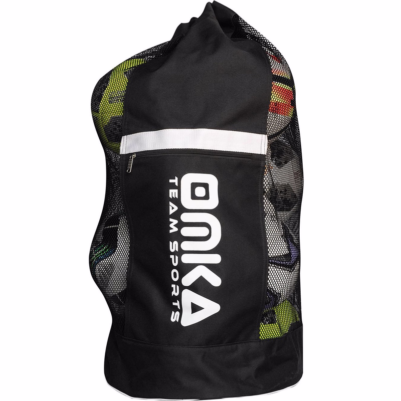 OMKA Fußball Ballsack Reisetasche Carry Bag OMKA Fußballtasche in Schwarz, Vorderansicht mit strapazierfähigem Polyester-Design, Mesh-Belüftung und Reißverschlusstasche. Der große Ballbeutel fasst bis zu 10 Fußbälle, Rugbybälle oder Handbälle.
