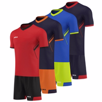 OMKA Herren-Teamwear 6-teiliges Trikot-Set in allen Farben. Enthält atmungsaktive Sportbekleidung aus Mikro-Polyester mit Trikots und Shorts für Fußball, Laufen und Fitness.