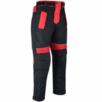 Beherrschen Sie die Straße mit roten Cordura-Motorradhosen, Seitenansicht. Wasserabweisendes Material und zahlreiche geprüfte Protektoren bieten umfassenden Schutz. Premium-Produkt mit kostenlosem weltweiten Rückversand.