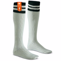 Paaransicht traditioneller bayerischer Socken mit elegantem Zopfmuster. Über-das-Knie-Länge, leichter schimmernder Glanz und hochwertige Baumwollmischung. Perfekt für Lederhosen und authentische Trachtenoutfits.