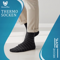 GermanWear-Label auf Thermosocken, Produktverpackung teilweise sichtbar