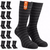 12-Paar Thermosocken in Verpackung, Aufschrift 'Thermosocken 3 Paar 2,0 TOG-Wert' sichtbar