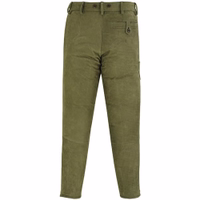 Traditionelle Jagd-Nubuklederhose Jagdhose in Jagdgrün aus Nubuk-Leder mit klassischen deutschen Details, sicheren Verschlüssen und feinem Innenfutter – zuverlässig, stilvoll und langlebig. Jetzt online kaufen!