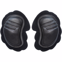 German Wear Motorrad-Knieschleifer in Schwarz. Robuster Kunststoff mit Klettverschluss und Lederverstärkung für sicheren Halt auf Motorradhosen. Bequeme und schützende Ersatz-Slider.