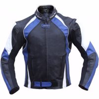 Frontansicht des zweiteiligen Herren-Biker-Lederanzugs aus hochwertigem Rindsleder. Klettverschlüsse an der Taille sorgen für optimale Passform. Mit reflektierendem „German Wear“-Logo und 3M Scotchlite-Streifen vorne und hinten für bessere Sichtbarkeit.