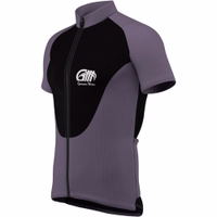 Men cycling jersey A side view of a short-sleeve cycling jersey designed to be windproof. It features a front zipper and is made from 100% elastane, offering an elastic and breathable fabric. The jersey is labeled "German Wear" on the chest.