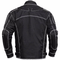 Rüsten Sie sich mit den Cordura-Motorradhosen aus. Mit herausnehmbarem Innenfutter und Oberschenkeltaschen bieten sie auf jeder Fahrt Praktikabilität und Stil.