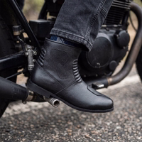 Lifestyle-2-534-GW413-S-boots--motorbike--motorbikeboots--Schuhe--German-Wear--mofa-moped-Mokick-Kraftrad-Motorroller-stiefel--lederschuhe--leather-shoe-GW413-S.jpg