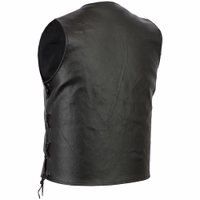 Here’s the German translation:  **Genieße die Freiheit der Straße mit der schwarzen Leder-Motorradweste von GermanWear – Rückansicht. Das hochwertige Polyesterfutter sorgt für Komfort während der Fahrt. Bring deine Biker-Ausrüstung auf das nächste Level. #