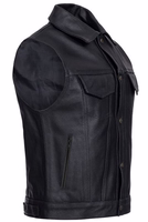 Mach dich bereit für dein Abenteuer mit der klassischen schwarzen Leder-Motorradweste. Präzise gefertigt von German Wear, bietet sie unvergleichlichen Komfort und Stil unterwegs. #MotorcycleFashion #Craftsmanship Bestelle bis 15:30 Uhr und erhalte die Lief