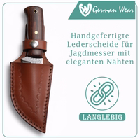 Nahaufnahme einer braunen Leder-Messerscheide mit detaillierter handgefertigter Naht entlang der Kanten