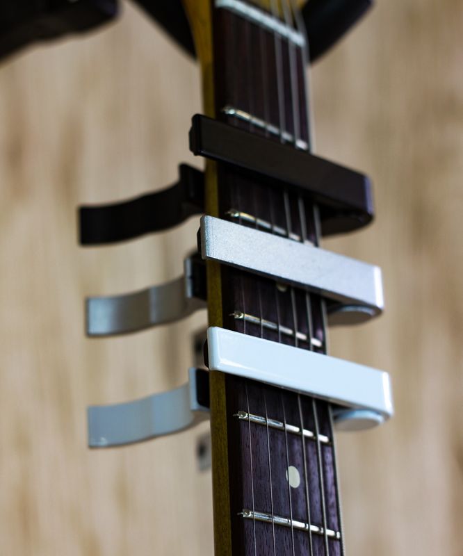 HANABASS 2er Set Gitarren Kapodaster - Bunte Capos Für Akustikgitarren