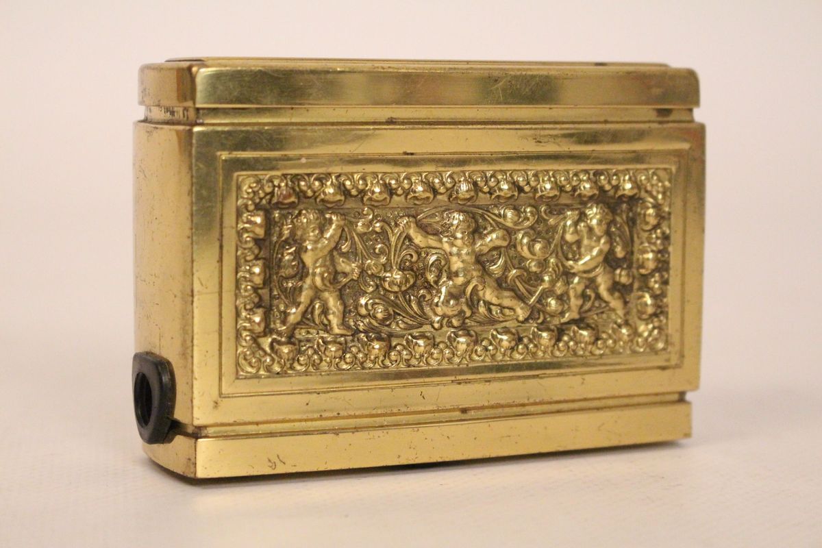 erhumama Maison de poupée miniature 1:24 avec housse anti-poussière