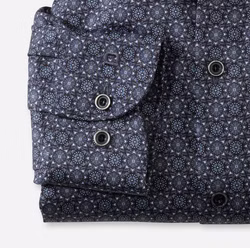 OLYMP Level Five Comfort Stretch Body fit | blau gemustert Fein gemustertes Business-Hemd von OLYMP – perfekt für moderne Männer, die Wert auf Stil und Komfort legen.