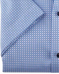 OLYMP Luxor Modern Fit Herrenhemd – Kurzarm | Hellblau mit Muster Ärmelabschluß OLYMP Luxor Modern Fit Herrenhemd – Kurzarm | Hellblau mit Muster Ärmelabschluß