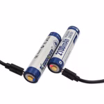 Keeppower 16650 - 2100mAh. Li-Ion 3.7V - 3.6V - PCB geschützt mit USB Lademöglichkeit P1621U Keeppower 16650 - 2100mAh. Li-Ion 3.7V - 3.6V - PCB geschützt mit USB Lademöglichkeit P1621U