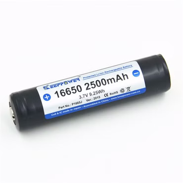 Keeppower 16650 bzw. 17650 2500mAh 3.6V - 3.7V Li-Ion-Akku geschützt (Pluspol erhöht) UR16650ZTA