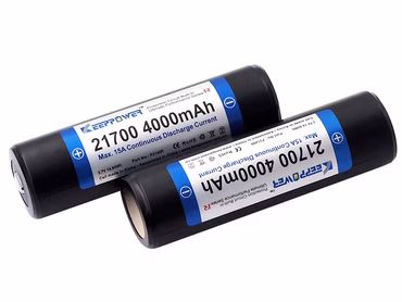 Keeppower 21700 15A 4000mAh 3.6V - 3.7V Li-Ion-Akku PCB geschützt P2140R Keeppower 21700 15A 4000mAh 3.6V - 3.7V Li-Ion-Akku PCB geschützt P2140R