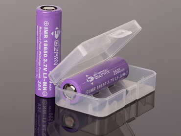 Aufbewahrungsbox B1 für 2x 18650 (robuste und rutschfeste Ausführung)