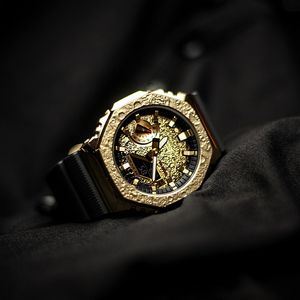 Casio G-Shock Moon Limited Edition GM-2100MG-1AER