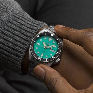 Sports SRPK33K1 teal midi automatic men's watch