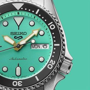 Sports SRPK33K1 teal midi automatic men's watch