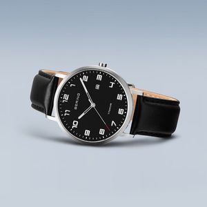 Titanium 18640-402 men's watch
