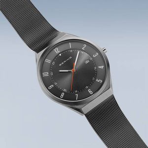 Bering Ultra Slim 18740-377 Herrenuhr