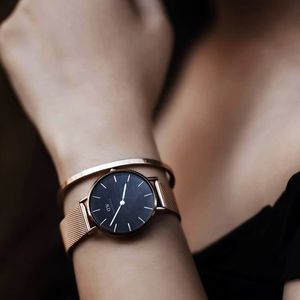 Daniel Wellington DW00100161 Petite Melrose Damenuhr