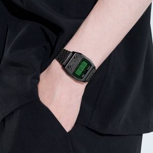 Casio Vintage Edgy A1100B-1EF Revivals Unisexuhr