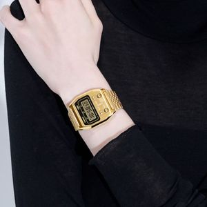 Vintage Edgy A1100G-5EF Revivals unisex watch
