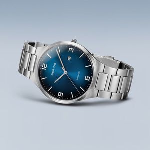 Bering 15240-777 Titanium Solar Herrenuhr