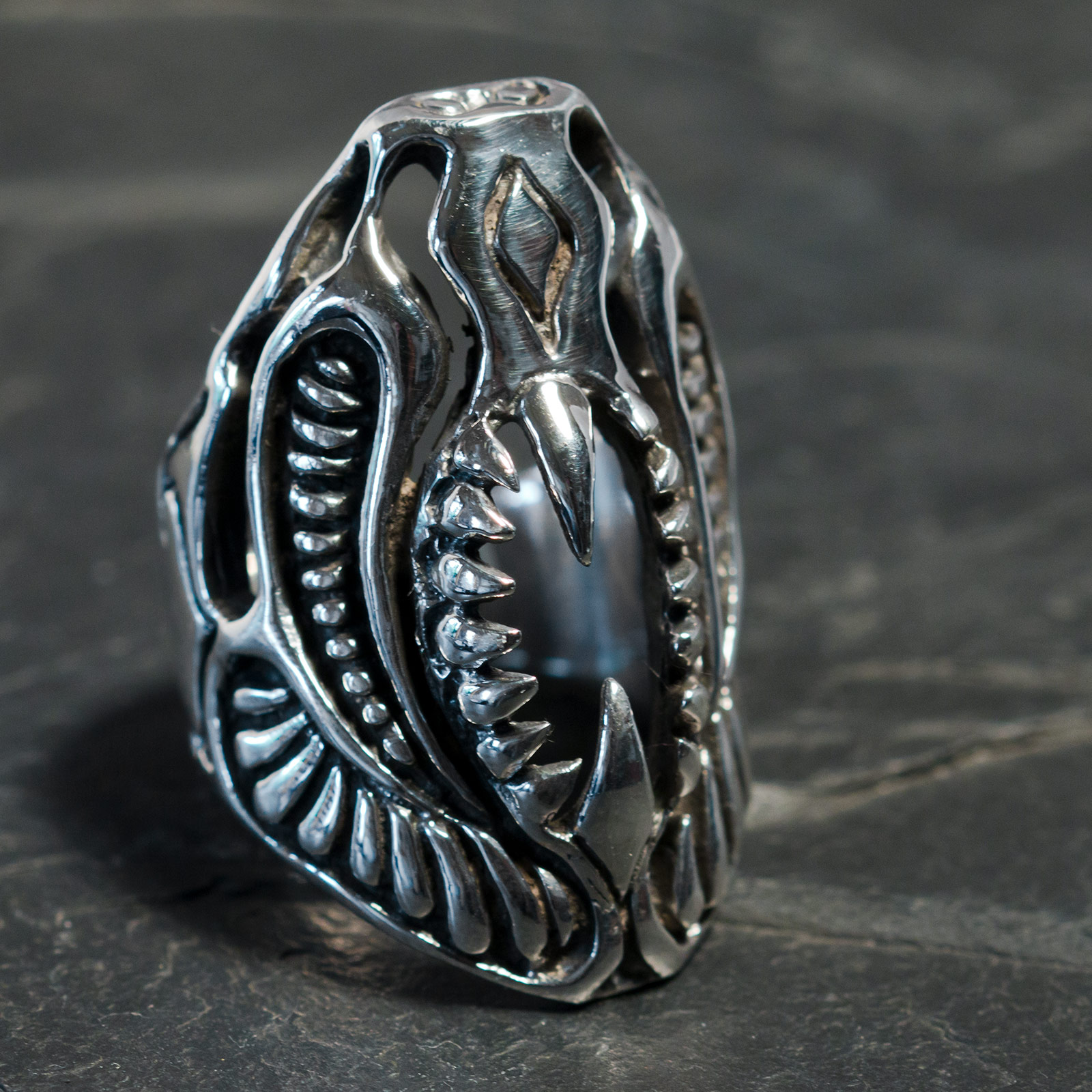 Alien skull sale ring