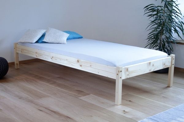 Massivholzbett 90 x 200 cm Holzbett Futonbett Einzelbett Jugendbett Massivholz Anwendungsbeispiel des Einzel Holzbett massiv