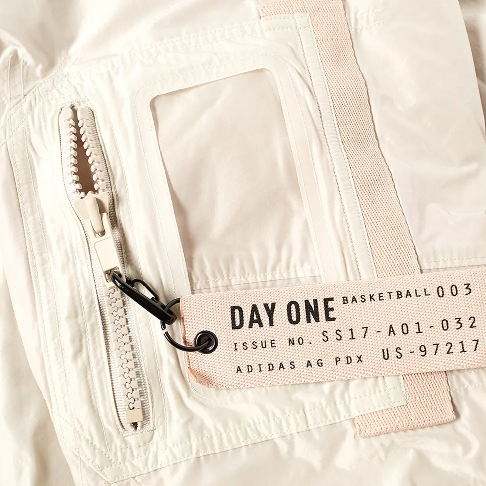 限定版 Adidas BS3117 Beige Men Jacket Bomber Reversible One Day X 財布・ケース・小物入れ