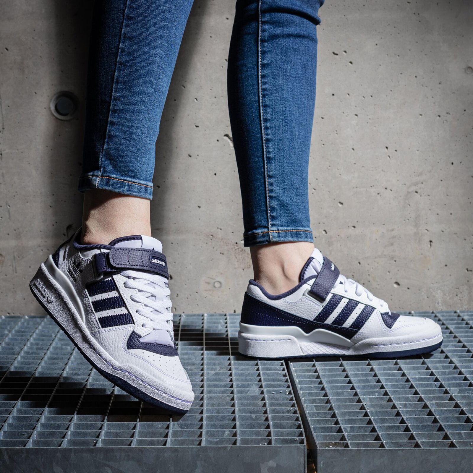 Adidas Women Forum Low Leather Sneaker Shoes GZ3894 White Navy | eBay