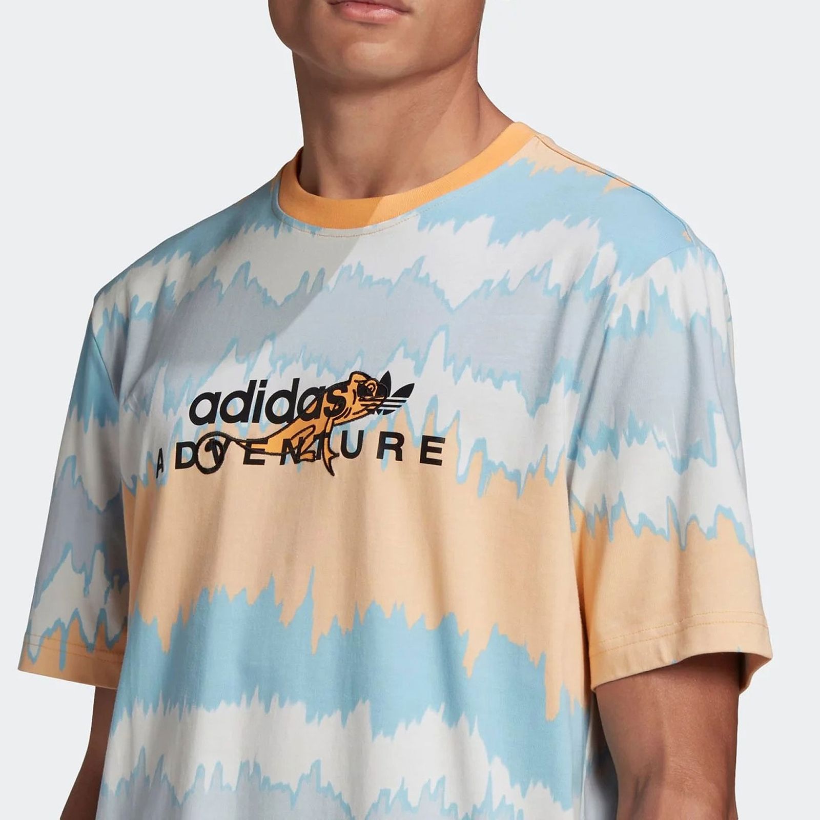 レオン Adidas Originals Adventure AOP Chameleon Lizard T-Shirt