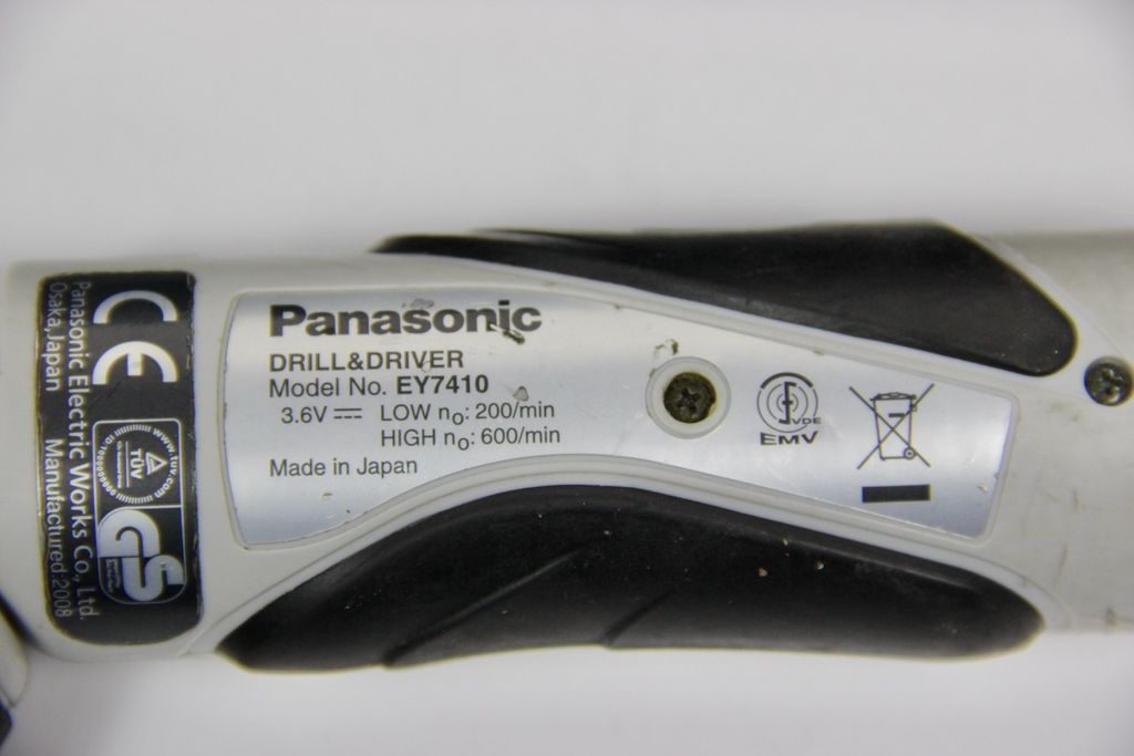 Panasonic Battery Knick Screwdriver 3,6V EY7410 LA2S Charger EY0L10