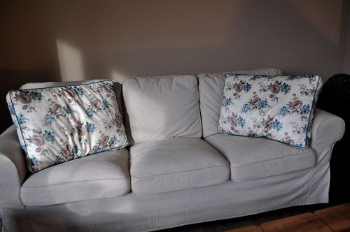 2x Dekokissen Kissen mit Füllung Carl Svensson Türkis Creme Rosen Blumen YF-3m