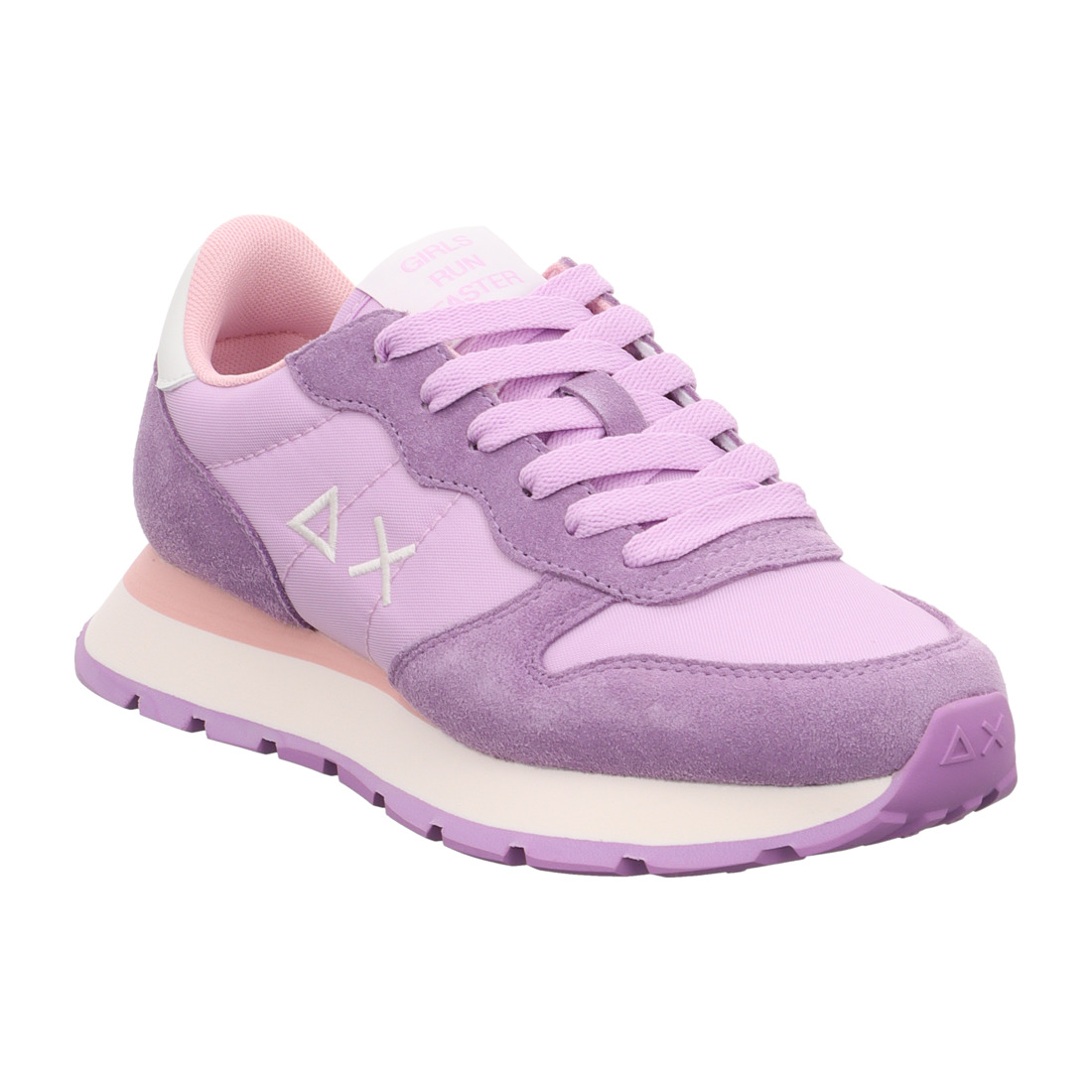 lila rosa sneaker kombinieren